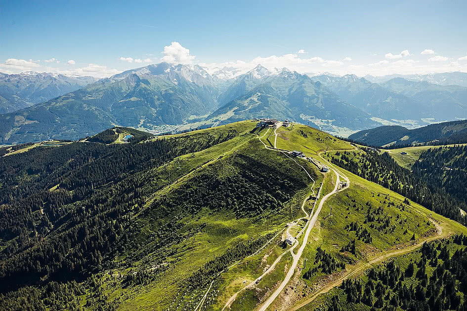 Schmitten Zell am See Bergpanorama von der Schmitten und dem Kitzsteinhorn
